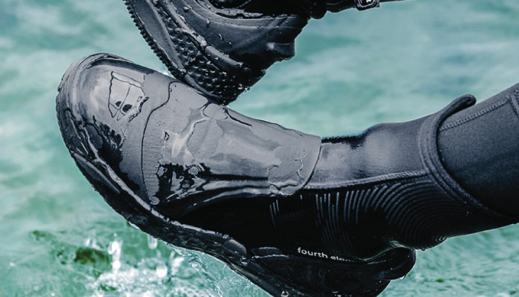 https://dev.thehonestdiver.com/wp-content/uploads/2020/06/Fourth-Element-Amphibian-Wetsuit-Boots-Stretch.jpg