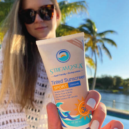 https://dev.thehonestdiver.com/wp-content/uploads/2021/02/Stream2Sea-Reef-Safe-Tinted-Sunscreen-30SPF.jpg