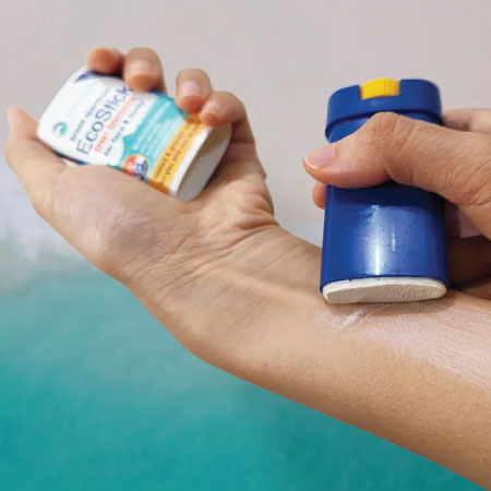 https://dev.thehonestdiver.com/wp-content/uploads/2024/08/Stream2Sea-Reef-Safe-Sunscreen-Stick-application.jpg